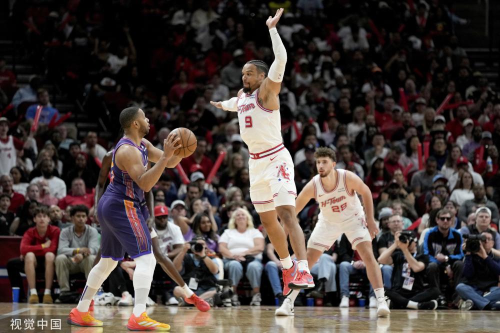 奋勇向前的 奋勇向前的