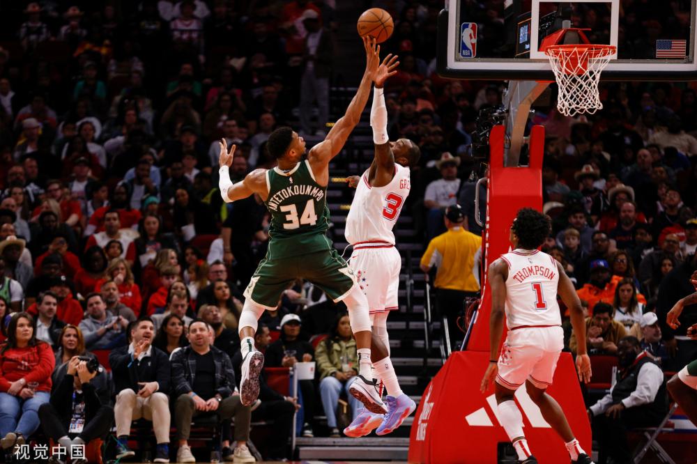 詹姆斯和同 詹姆斯和同