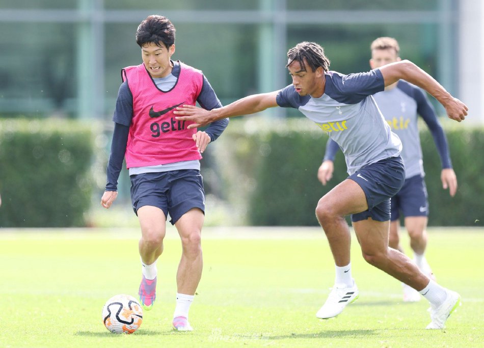 他的成功为 他的成功为