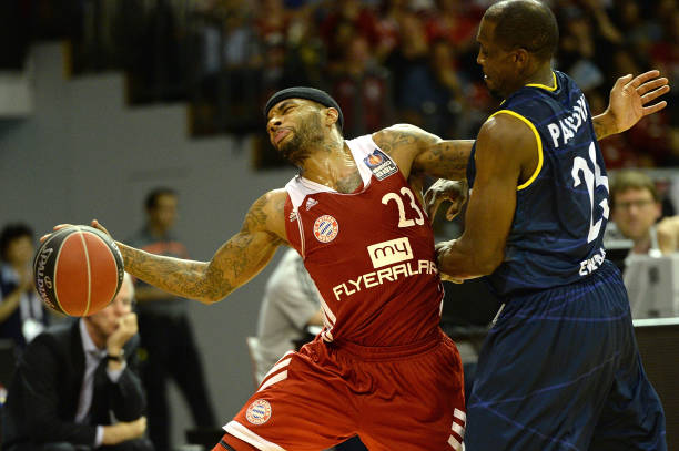 队在一次重 队在一次重