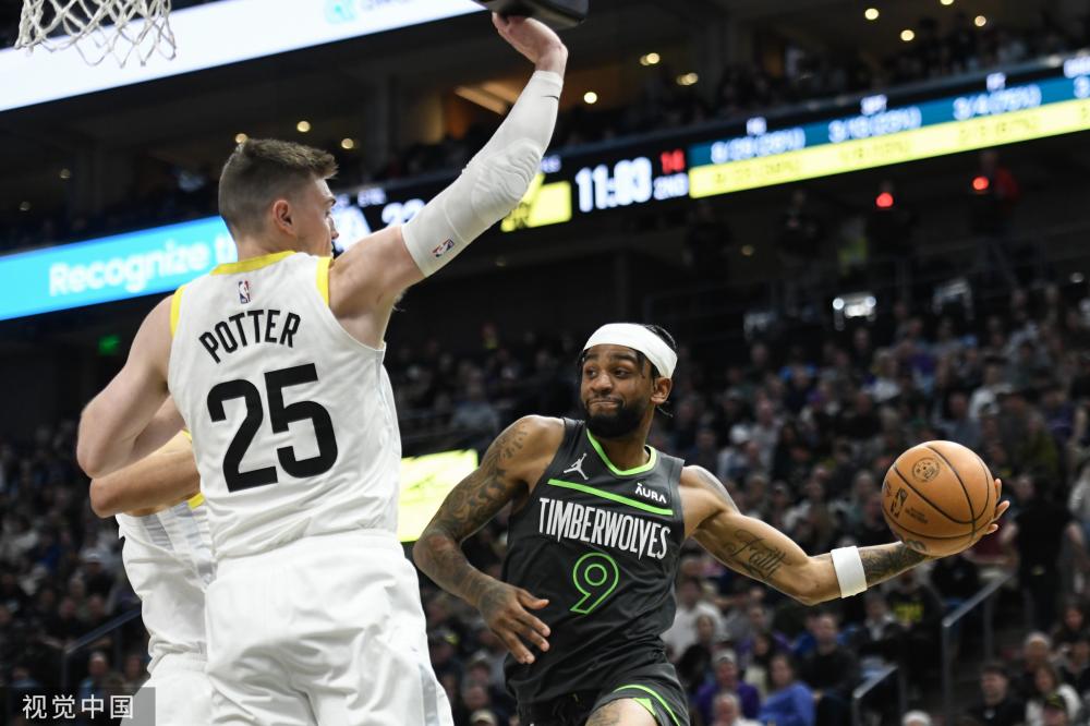 不断彰显足 不断彰显足