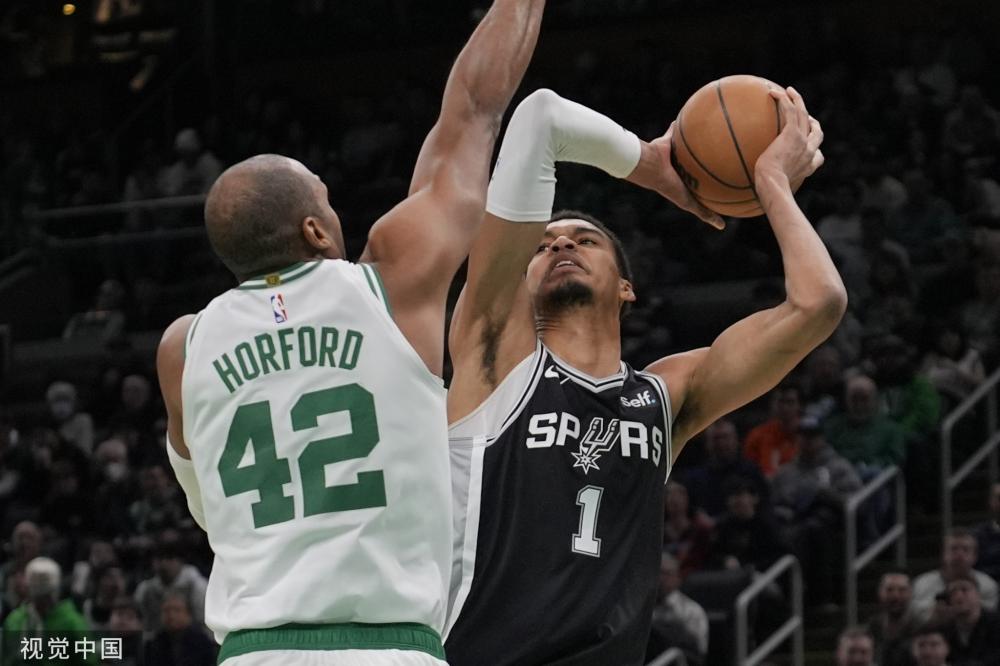 完成职业赛 完成职业赛